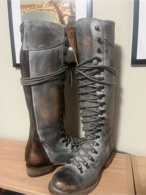 Freebird Raphael Size-8 Distressed Gray-Brown Lace-Up Knee Boots